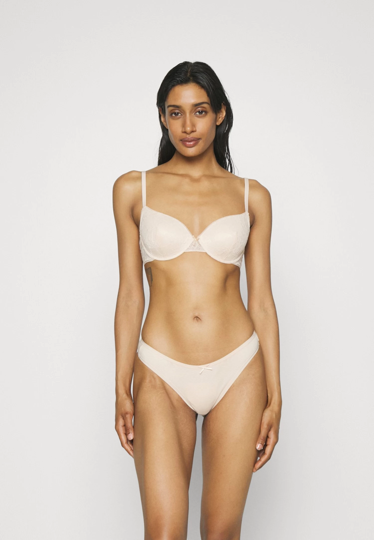 Anna Field 7 Pack - String - White/Black/Beige