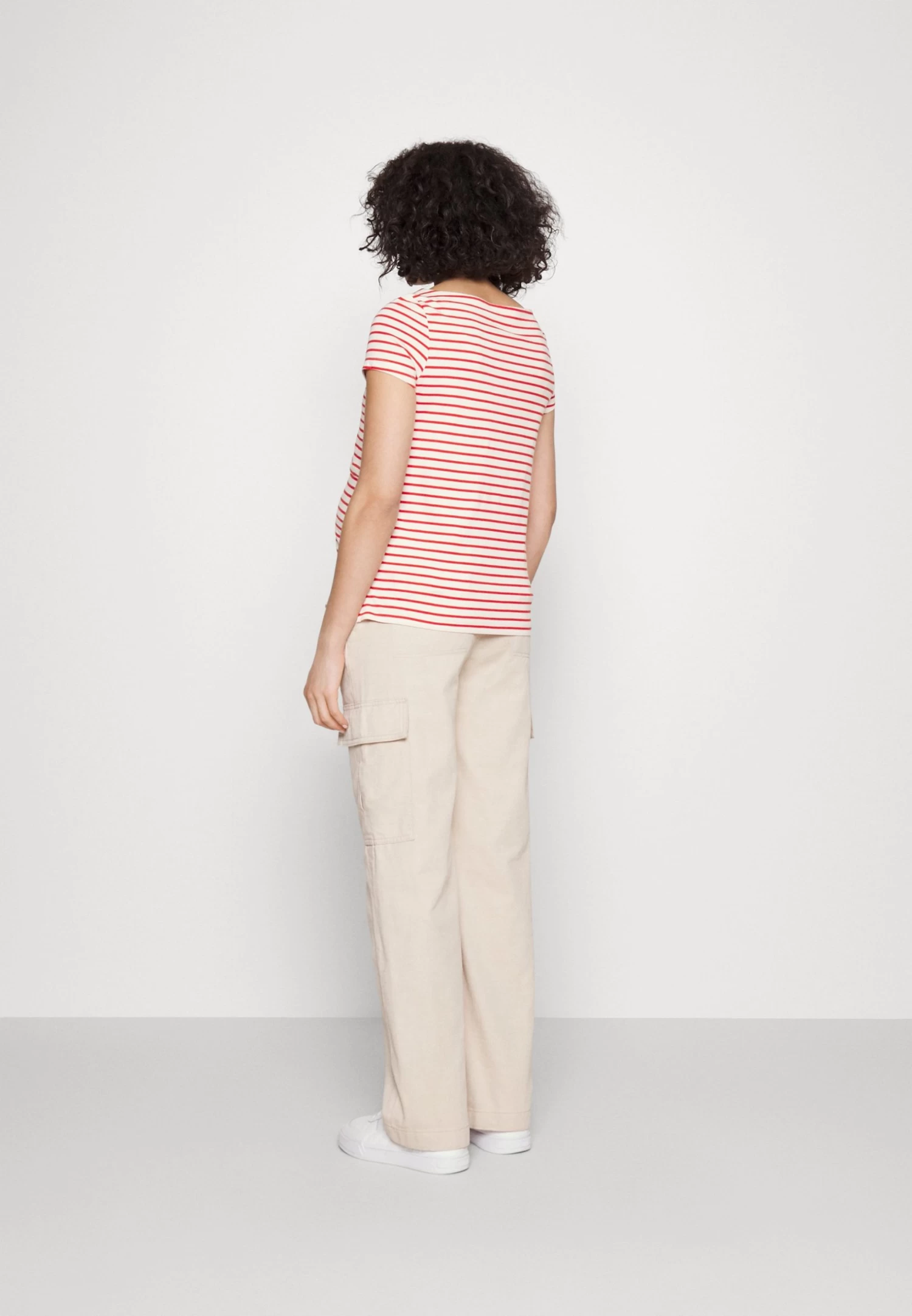 Maternity Long Tee- T-Shirt Basic - Red/Off-White - Afbeelding 3